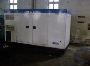 衢州康明斯150kw大型柴油二手发电机组 衢州康明斯150kw大型柴油二手发电机组